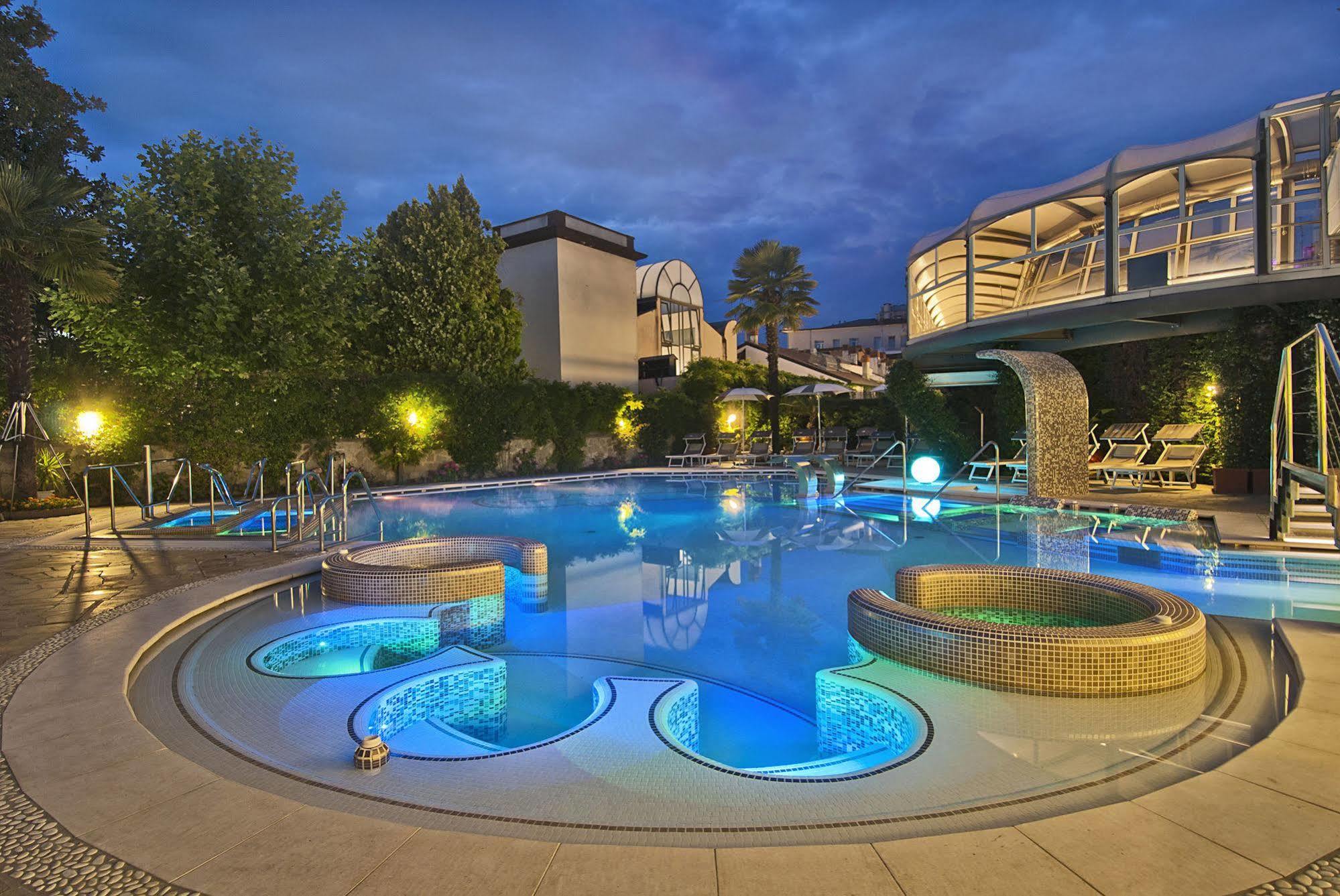 Hotel Terme Formentin อาบาโนแตร์เม ภายนอก รูปภาพ